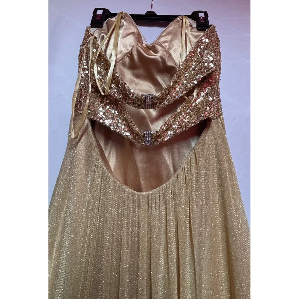 Lafemme Strapless Gold Gown Size 4 - Picture 4 of 6